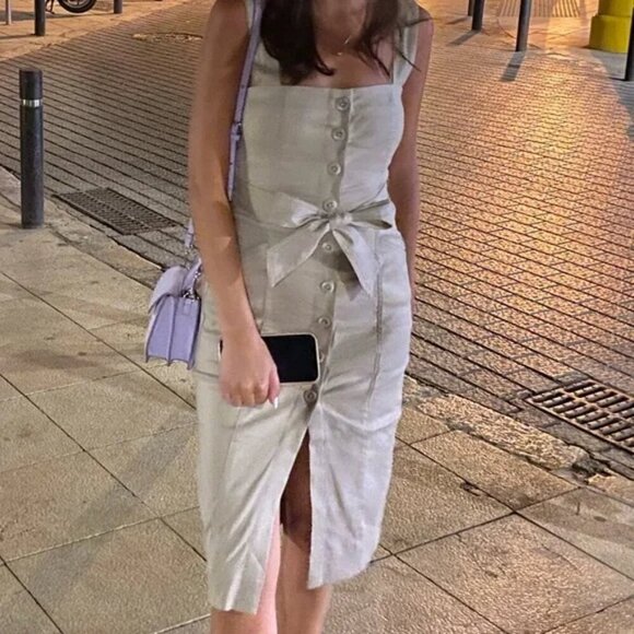 Aritzia Babaton Kofi Belted Button Front Dress Tan Size 2 - Picture 4 of 10